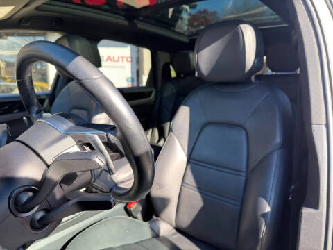 2022 Porsche Cayenne Platinum Edition