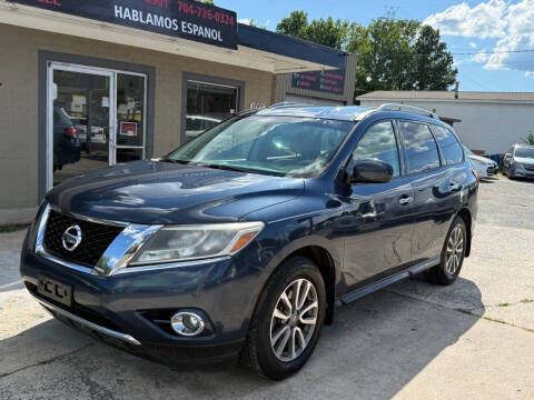 2015 Nissan Pathfinder SV