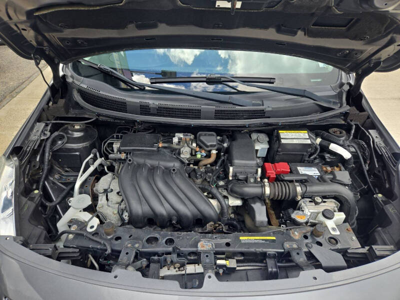 2016 Nissan Versa 1.6 S Plus