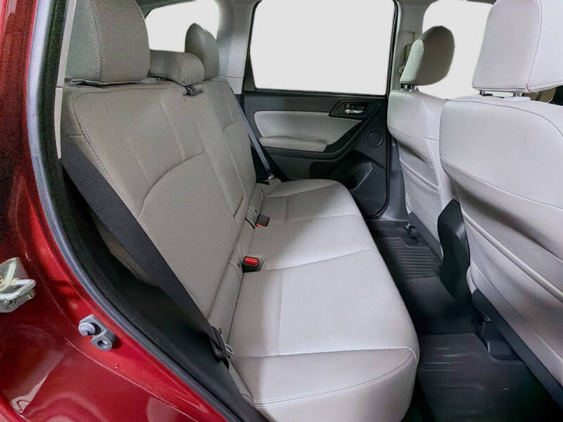 2015 Subaru Forester 2.5i Touring