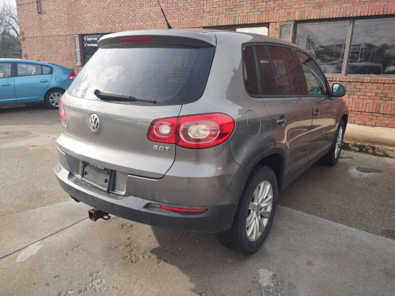 2009 Volkswagen Tiguan SE