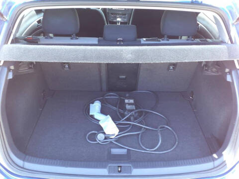 2016 Volkswagen e-Golf SE