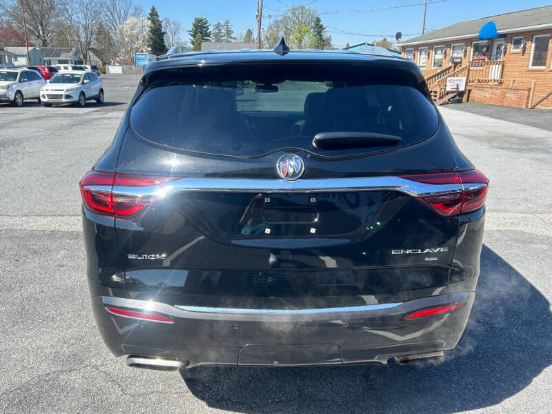 2018 Buick Enclave Essence