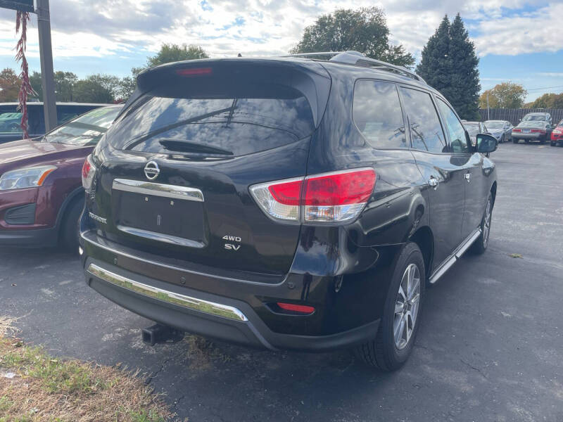 2013 Nissan Pathfinder SV