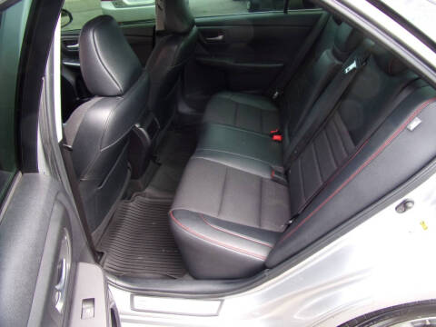 2016 Toyota Camry SE