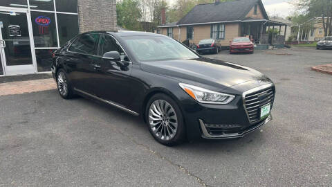 2018 Genesis G90