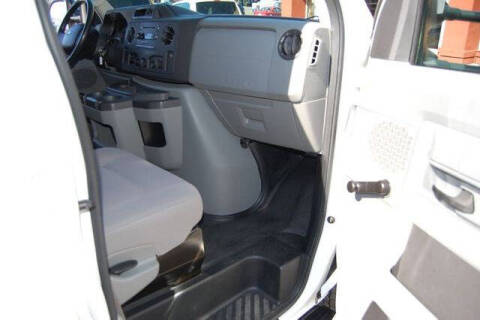 2013 Ford E-Series E-350 SD