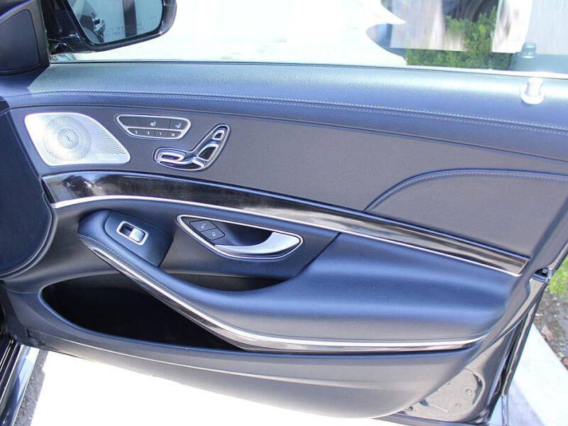 2015 Mercedes-Benz S-Class S 550