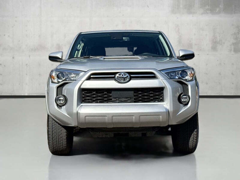 2024 Toyota 4Runner TRD Off-Road