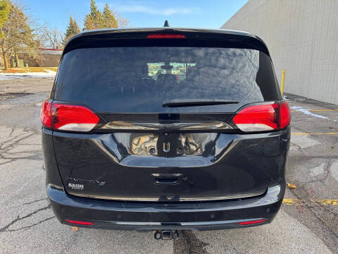 2019 Chrysler Pacifica Touring Plus