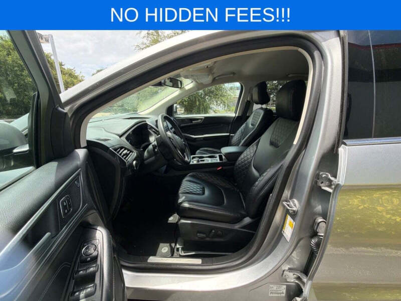 2024 Ford Edge Titanium
