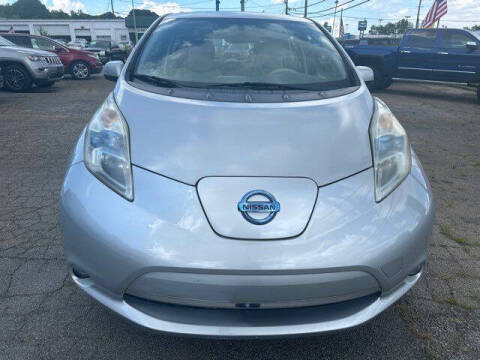 2011 Nissan LEAF SV