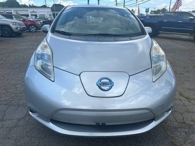 2011 Nissan LEAF SV