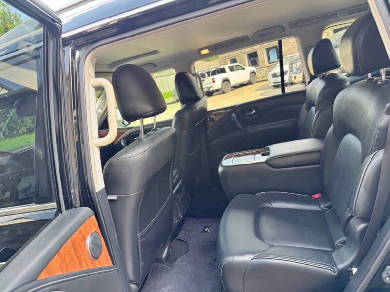 2019 Infiniti QX80 Luxe