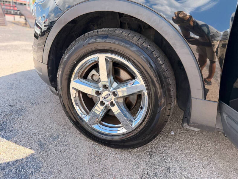 2018 Ford Explorer