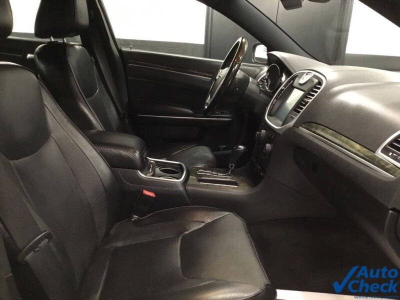 2012 Chrysler 300 C