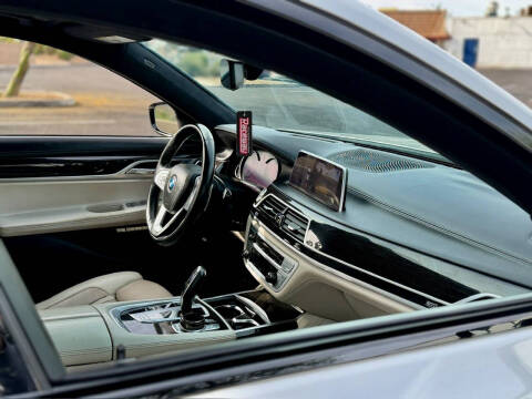 2017 BMW 7 Series 740i