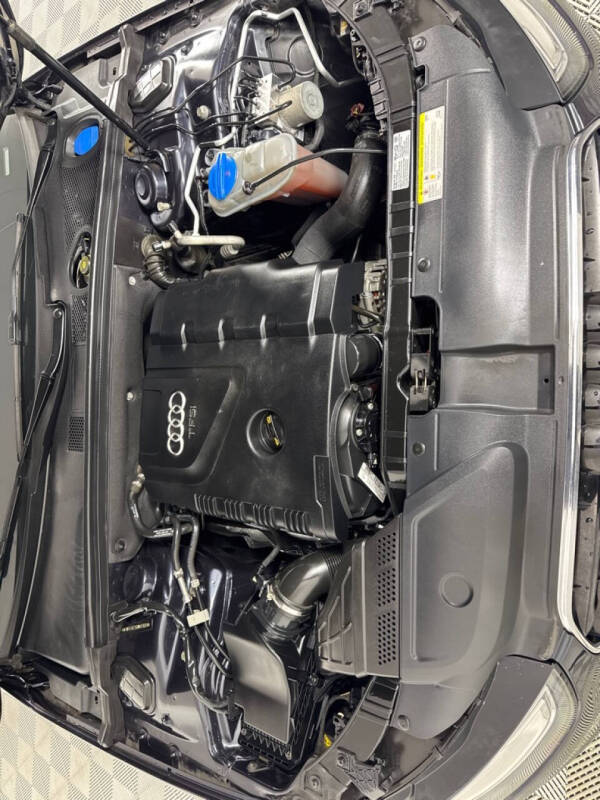 2014 Audi A4 2.0T quattro Premium Plus