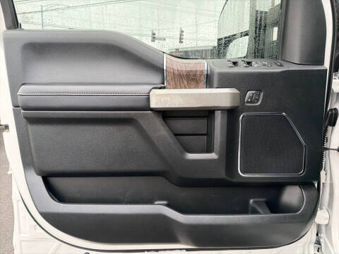 2019 Ford F-350 Super Duty Lariat