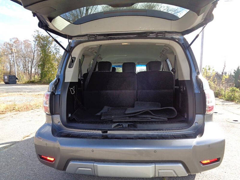 2017 Nissan Armada Platinum