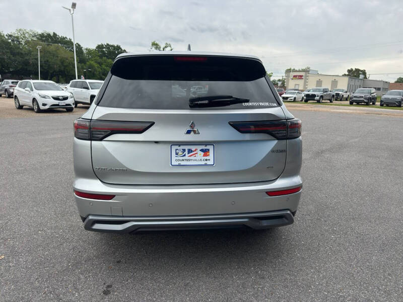 2025 Mitsubishi Outlander