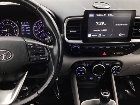2020 Hyundai Venue SEL
