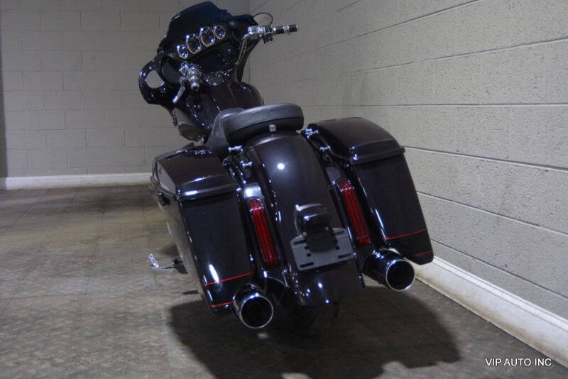 2020 Harley-Davidson FLHXSe