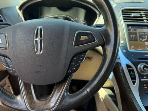 2017 Lincoln MKX Reserve