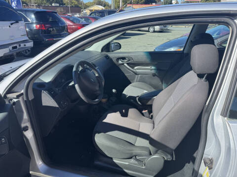 2007 Ford Focus ZX3 SES