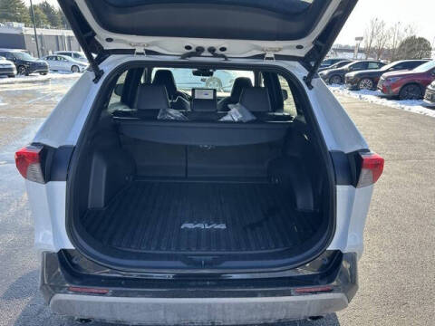 2025 Toyota RAV4 Hybrid XSE