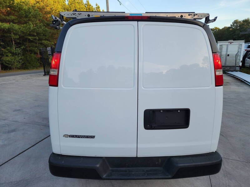 2018 Chevrolet Express 2500