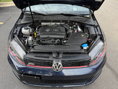 2017 Volkswagen Golf GTI S