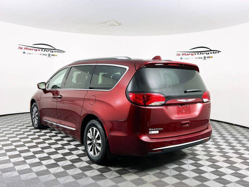 2020 Chrysler Pacifica Touring L Plus