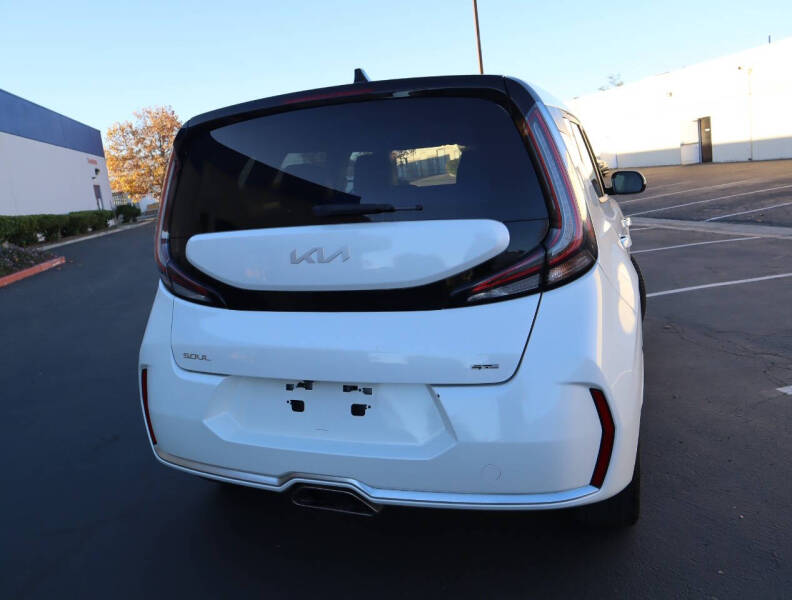 2023 Kia Soul GT-Line