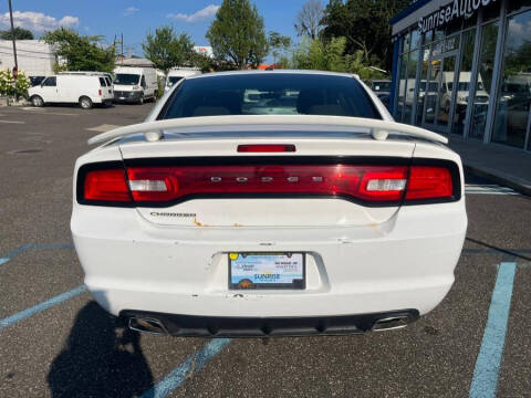 2013 Dodge Charger SE