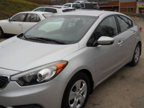 2015 Kia Forte for sale at MORGAN TIRE CENTER INC in West Liberty KY