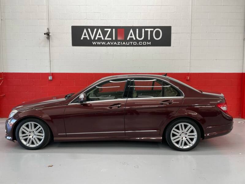 2009 Mercedes-Benz C-Class for sale at AVAZI AUTO GROUP LLC in Gaithersburg MD