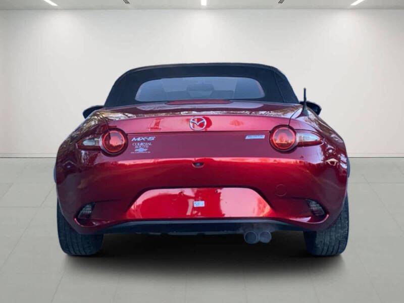 2019 Mazda MX-5 Miata Sport