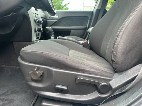 2010 Mercury Milan I-4