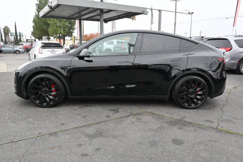 2023 Tesla Model Y Performance