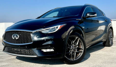2018 Infiniti QX30 Sport