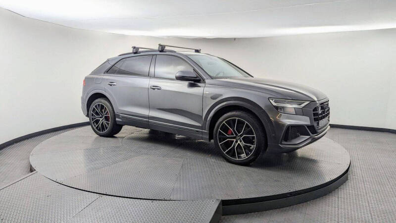 2022 Audi Q8 quattro Premium Plus 55 TFSI