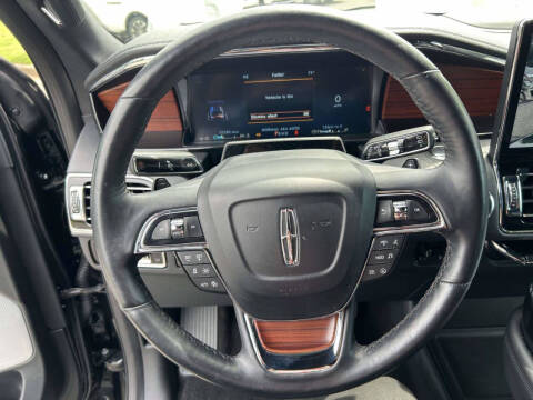 2023 Lincoln Navigator L Reserve