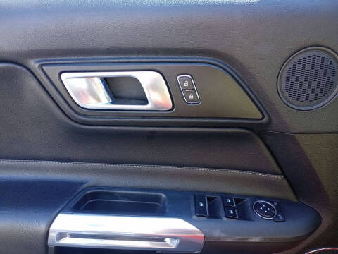 2022 Ford Mustang EcoBoost Premium