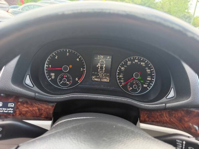 2012 Volkswagen Passat TDI SEL Premium