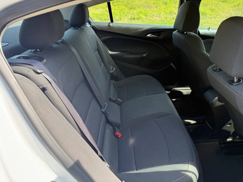 2016 Chevrolet Cruze LS Auto