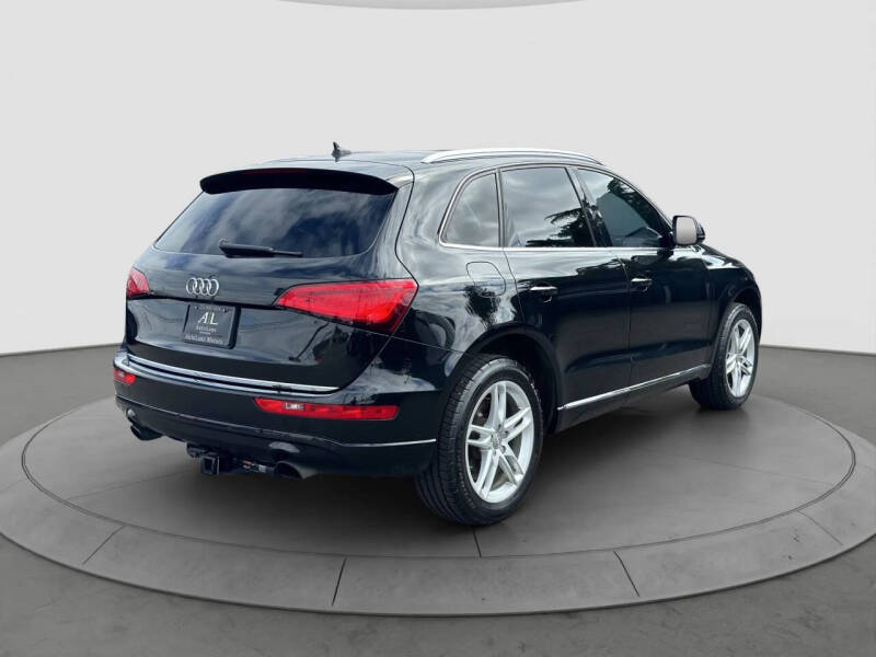 2017 Audi Q5 2.0T quattro Premium