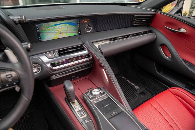 2021 Lexus LC 500 Convertible 21