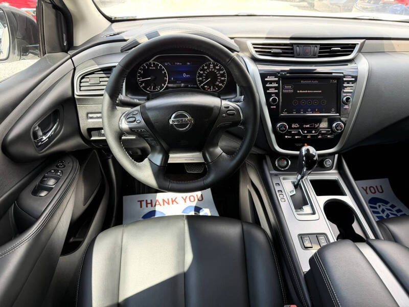 2023 Nissan Murano SV