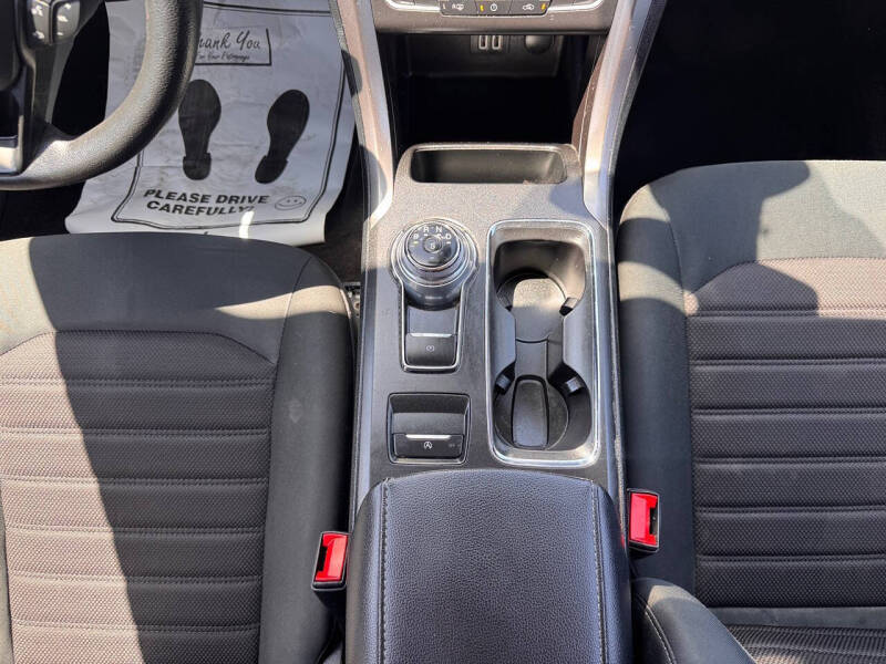 2019 Ford Fusion SE